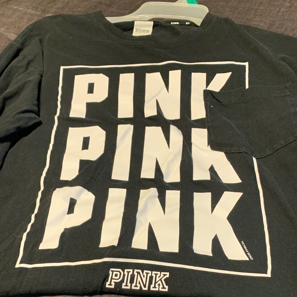 VS long sleeve size large